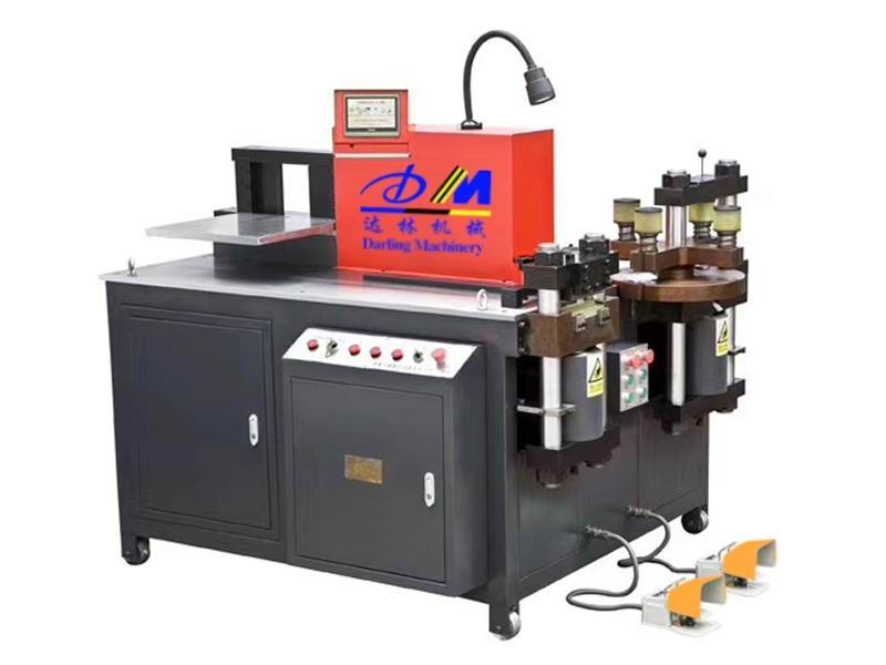 DMZT-303K多工位轉(zhuǎn)塔數(shù)控母線(xiàn)加工機(jī)